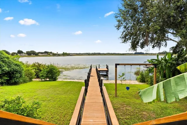 $489,900 | 1408 Kellogg Drive, Tavares, FL 32778