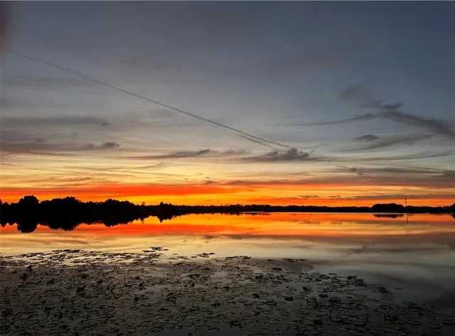 $489,900 | 1408 Kellogg Drive, Tavares, FL 32778