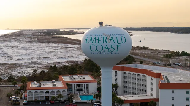 $695,000 | 866 Santa Rosa Boulevard, Unit 506, Fort Walton Beach, FL 32548