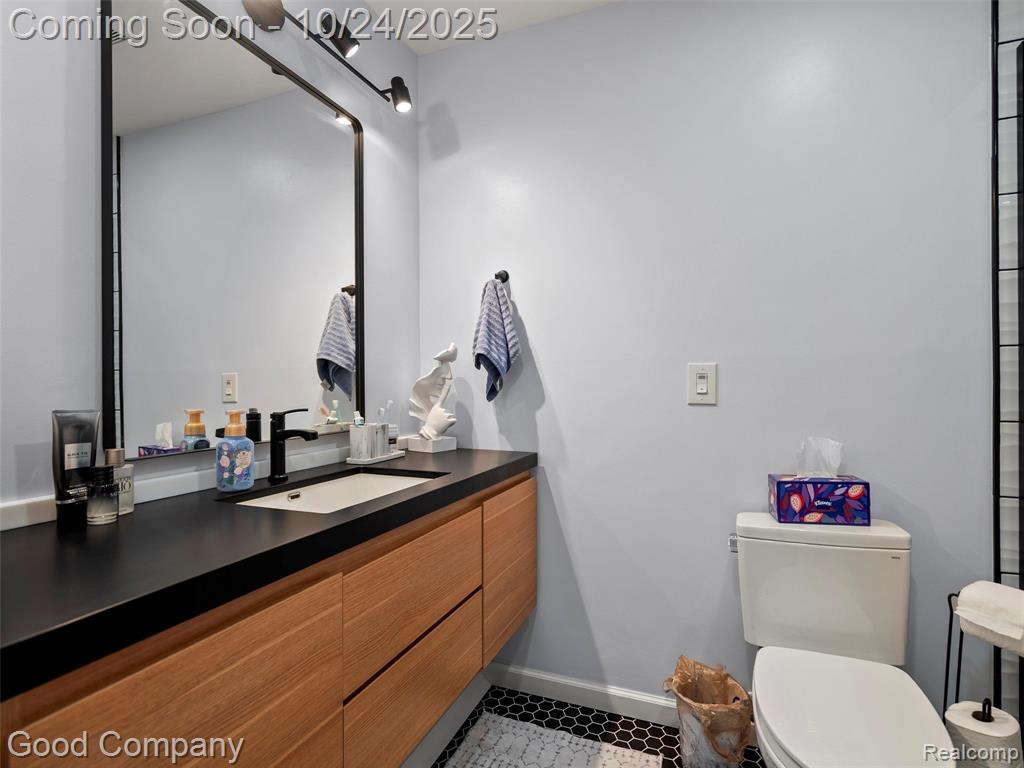 24609 Spring Lane Harrison Township, MI 48045 - Photo 18 of 25 Gallery Image 18