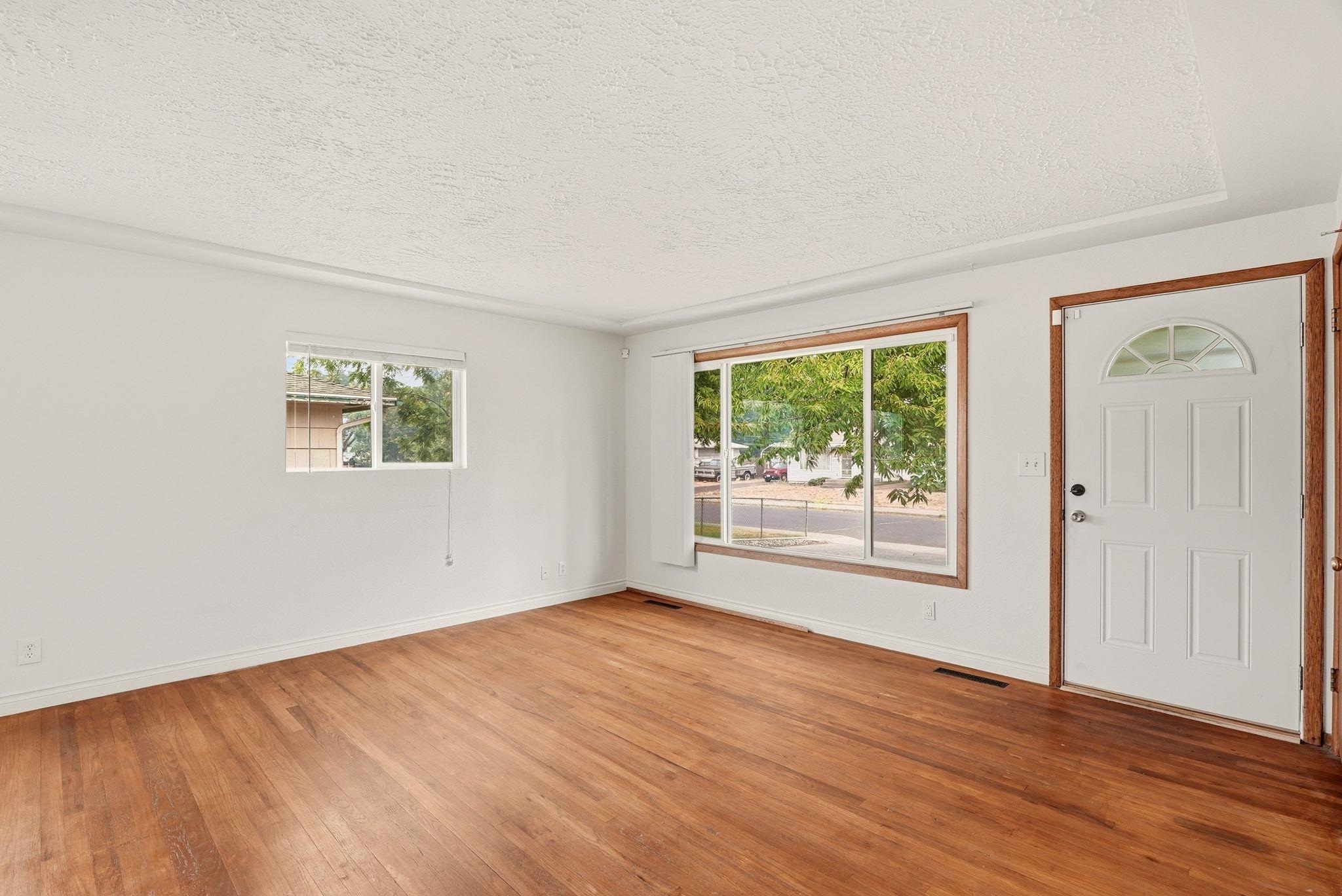 6115 North Cook Street Spokane, WA 99208 - Photo 4 of 24 Gallery Image 4