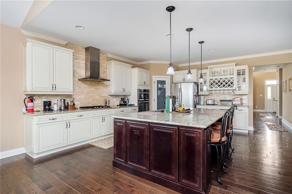 3886 Pelham Road Carmel, IN 46074 - Photo 13 of 55