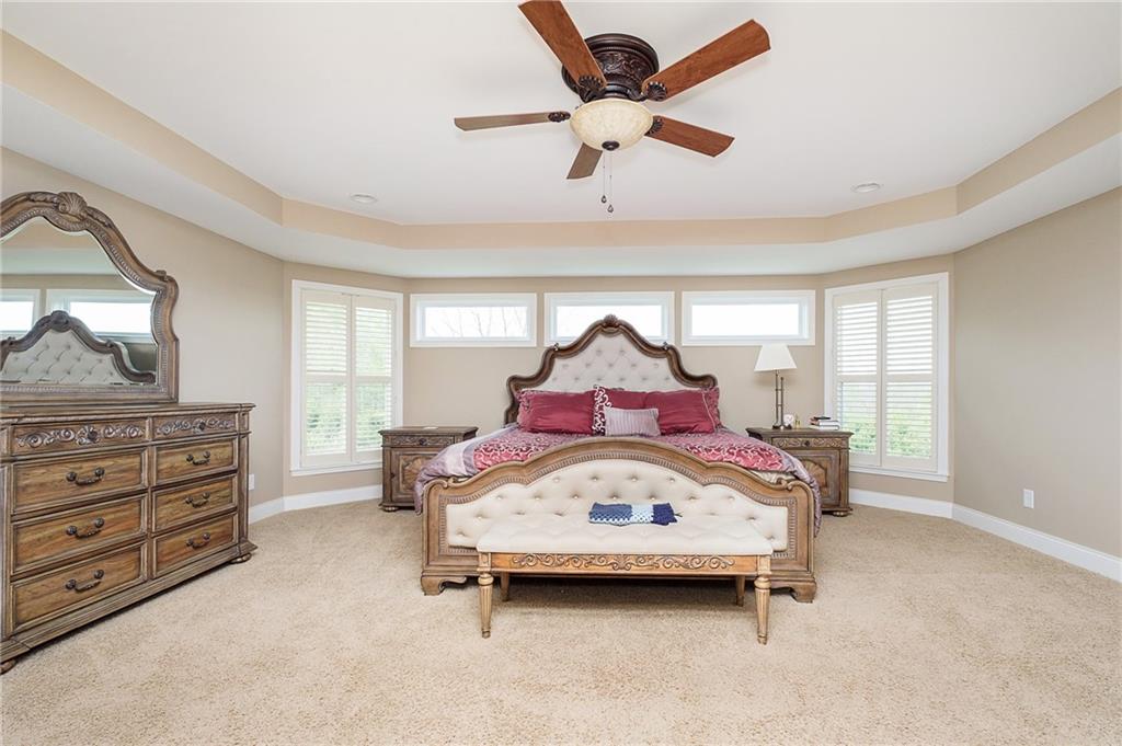 3886 Pelham Road Carmel, IN 46074 - Photo 24 of 55