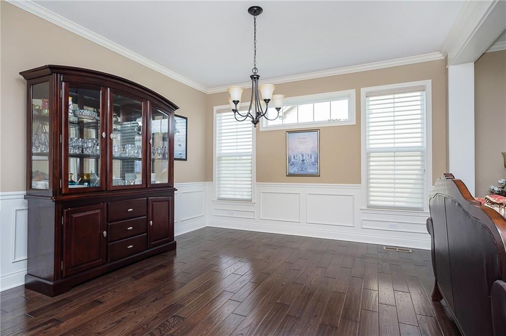 3886 Pelham Road Carmel, IN 46074 - Photo 10 of 55