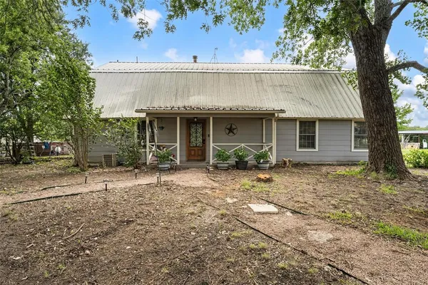 $370,000 | 2059 Southwinds Drive, Lorena, TX 76655