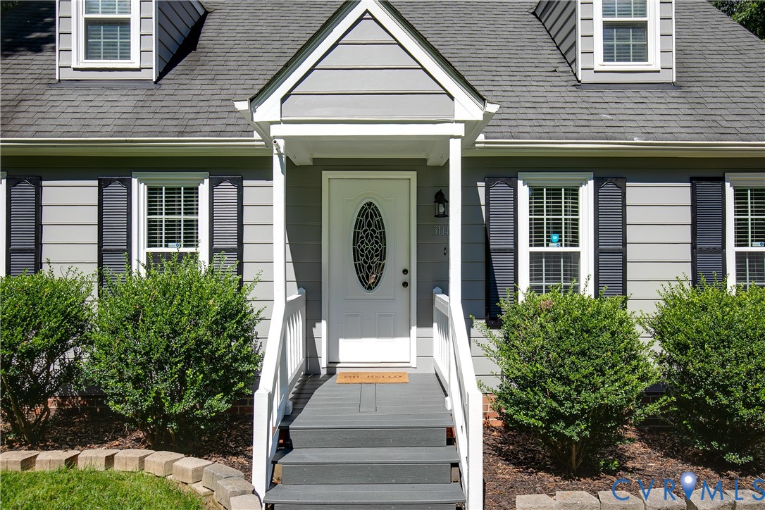 3114 Shiloh Church Road Midlothian, VA 23112 - Photo 34 of 34 Classic Colonial-style home featuring a welcoming