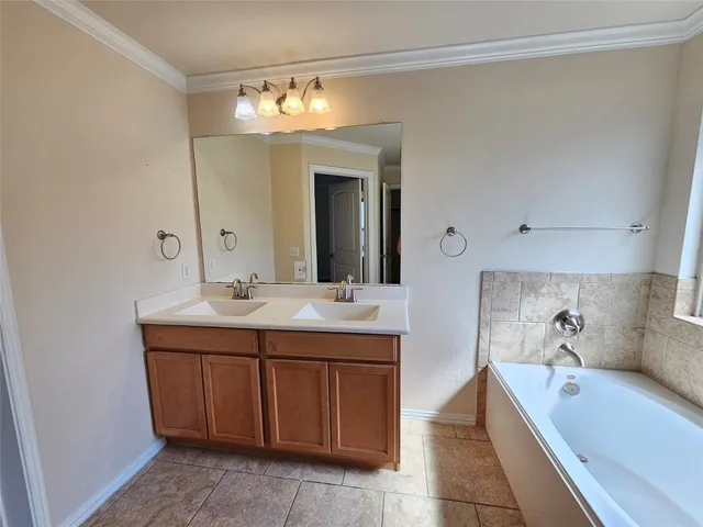 a house view with a outdoor space