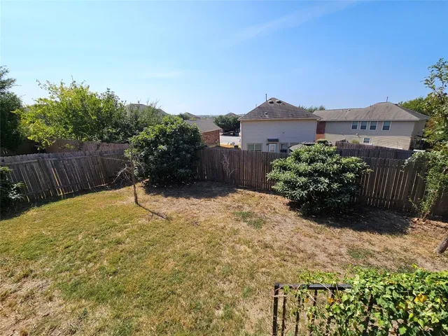 $1,925 | 5601 Little Theater Bend, Austin, TX 78747