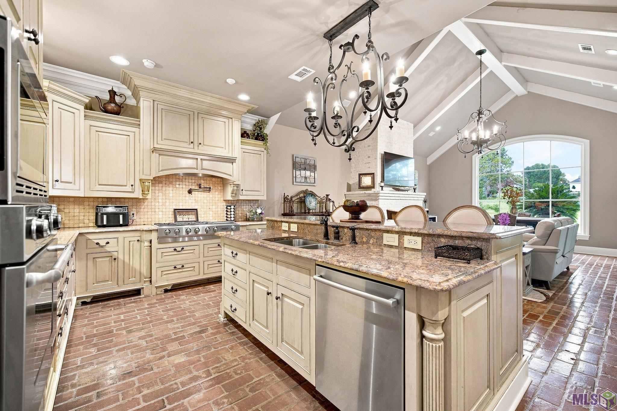 18764 Perkins Road Prairieville, LA 70769 - Photo 15 of 60 Gallery Image 15