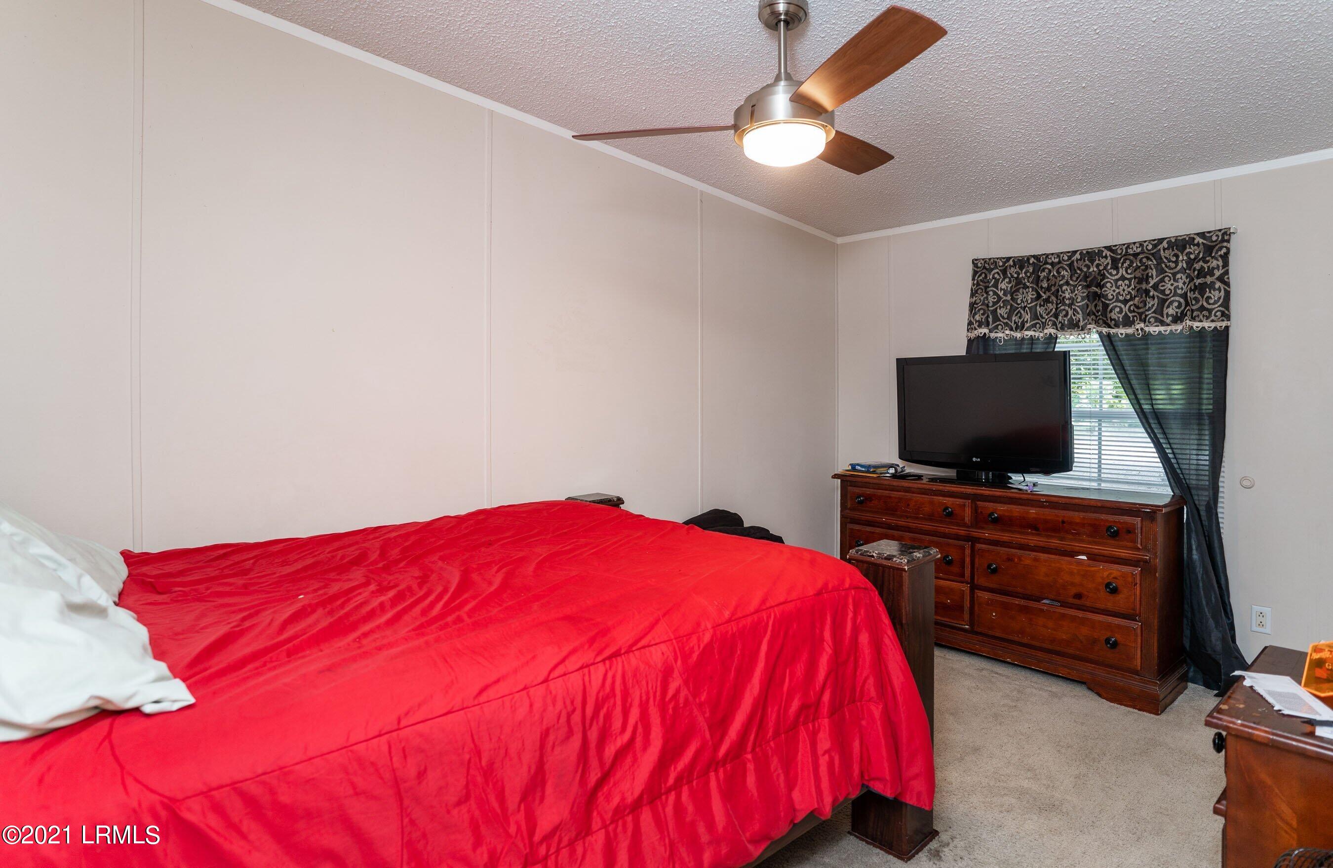 141 Falls Road Beaufort, SC 29906 - Photo 23 of 25 DSC02851-1.jpg-SMALL