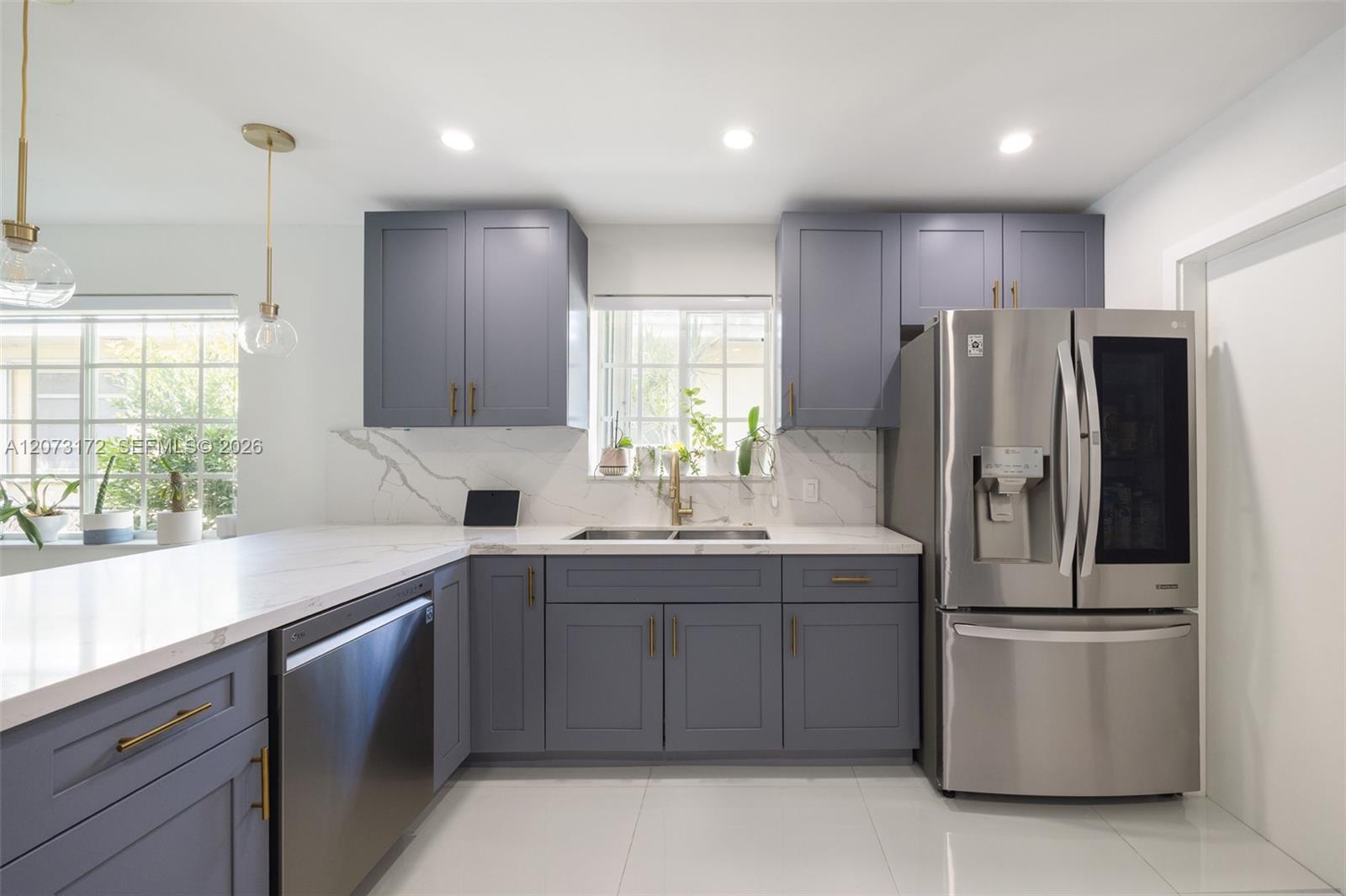 406 Miller Road Coral Gables, FL 33146 - Photo 13 of 28 Gallery Image 13