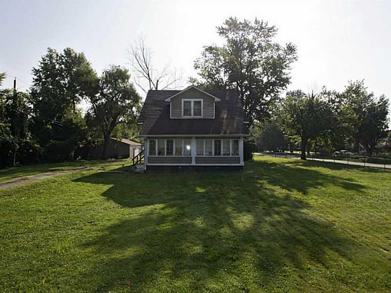 6431 Shanghai Road Indianapolis, IN 46278 - Photo 3 of 21 Gallery Image 3