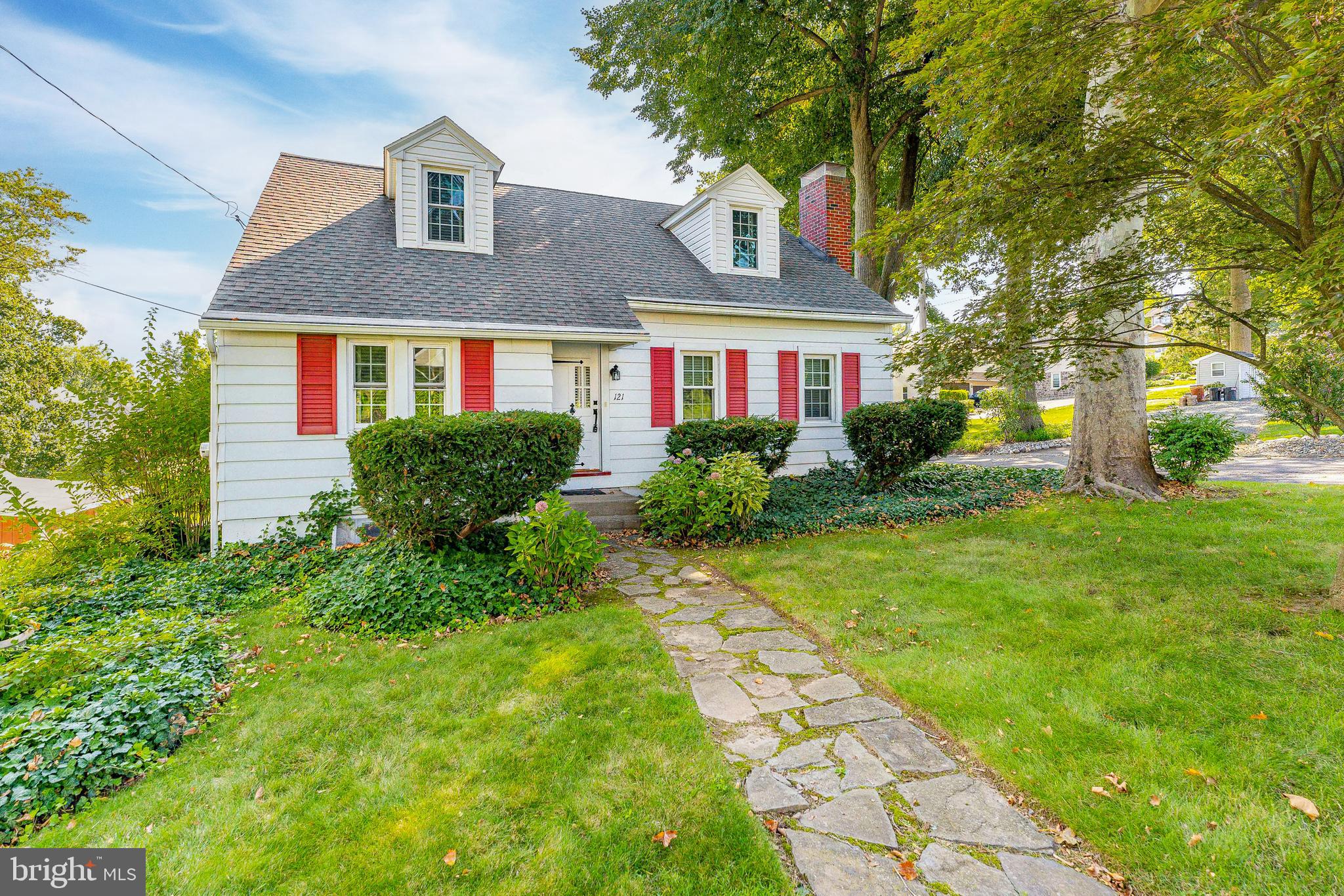 121 North Cedar Street Spring City, PA 19475 - Photo 1 of 36 Welcome to 121 N Cedar Street!