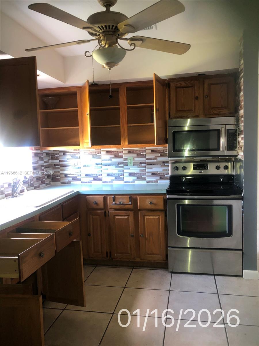 11952 Southwest 176th Terrace Miami, FL 33177 - Photo 13 of 14