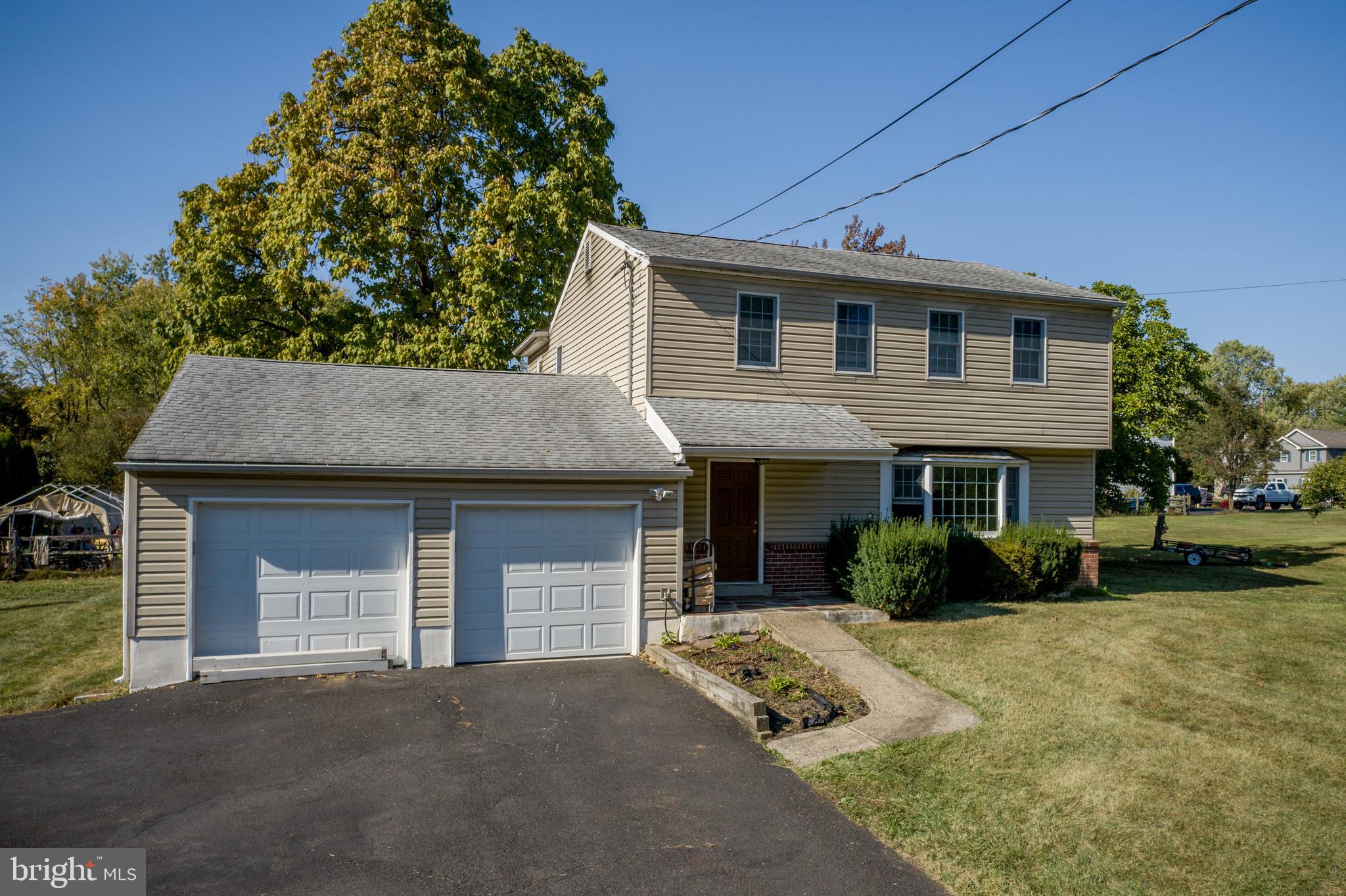 143 Cardinal Road Chalfont, PA 18914 - Photo 1 of 53 Gallery Image 1