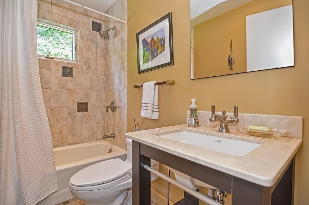 232 Ruggles Street Westborough, MA 01581 - Photo 25 of 34 Gallery Image 25