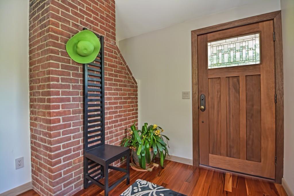 232 Ruggles Street Westborough, MA 01581 - Photo 4 of 34 Gallery Image 4
