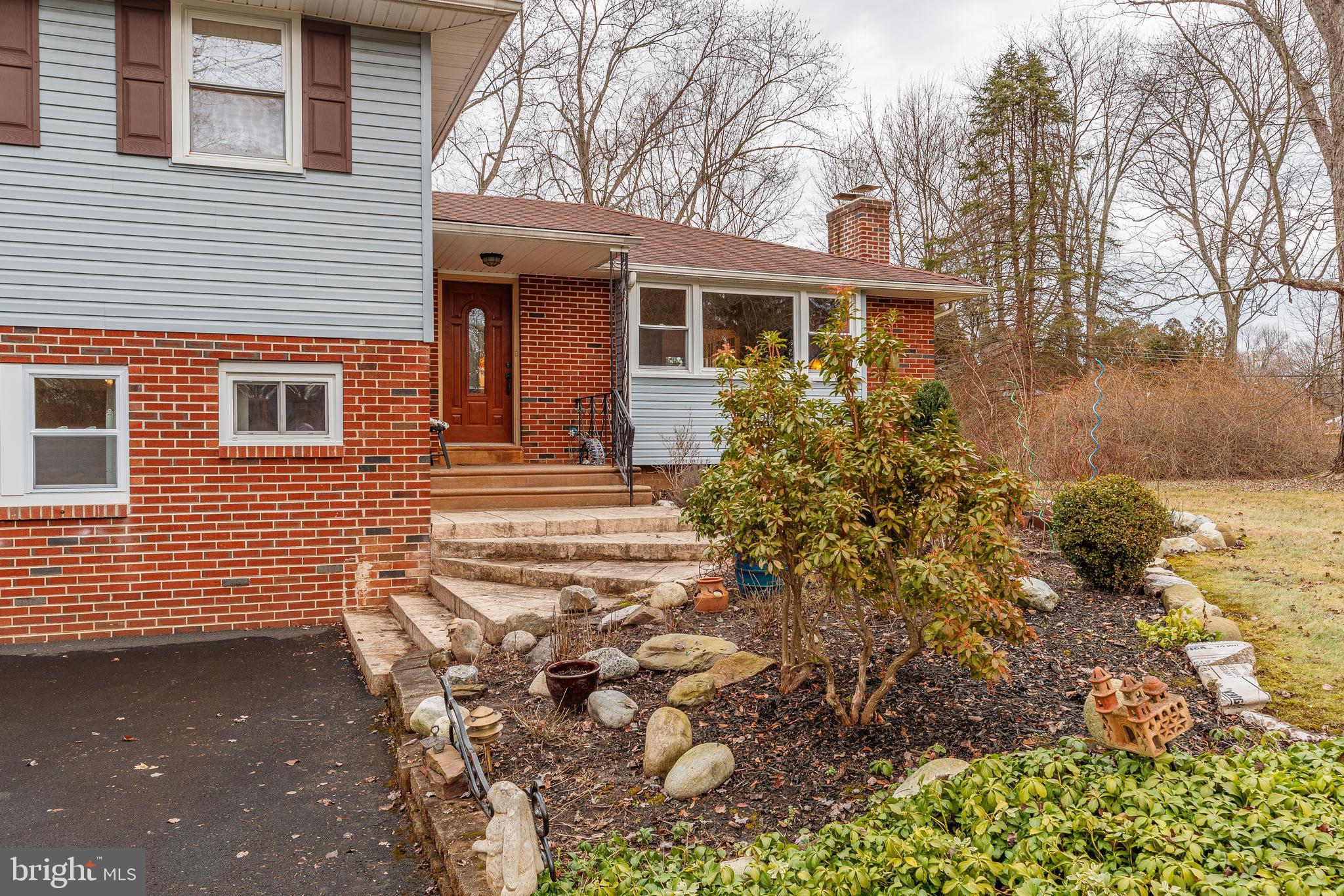 313 Baker Road Ambler, PA 19002 - Photo 3 of 21 Gallery Image 3