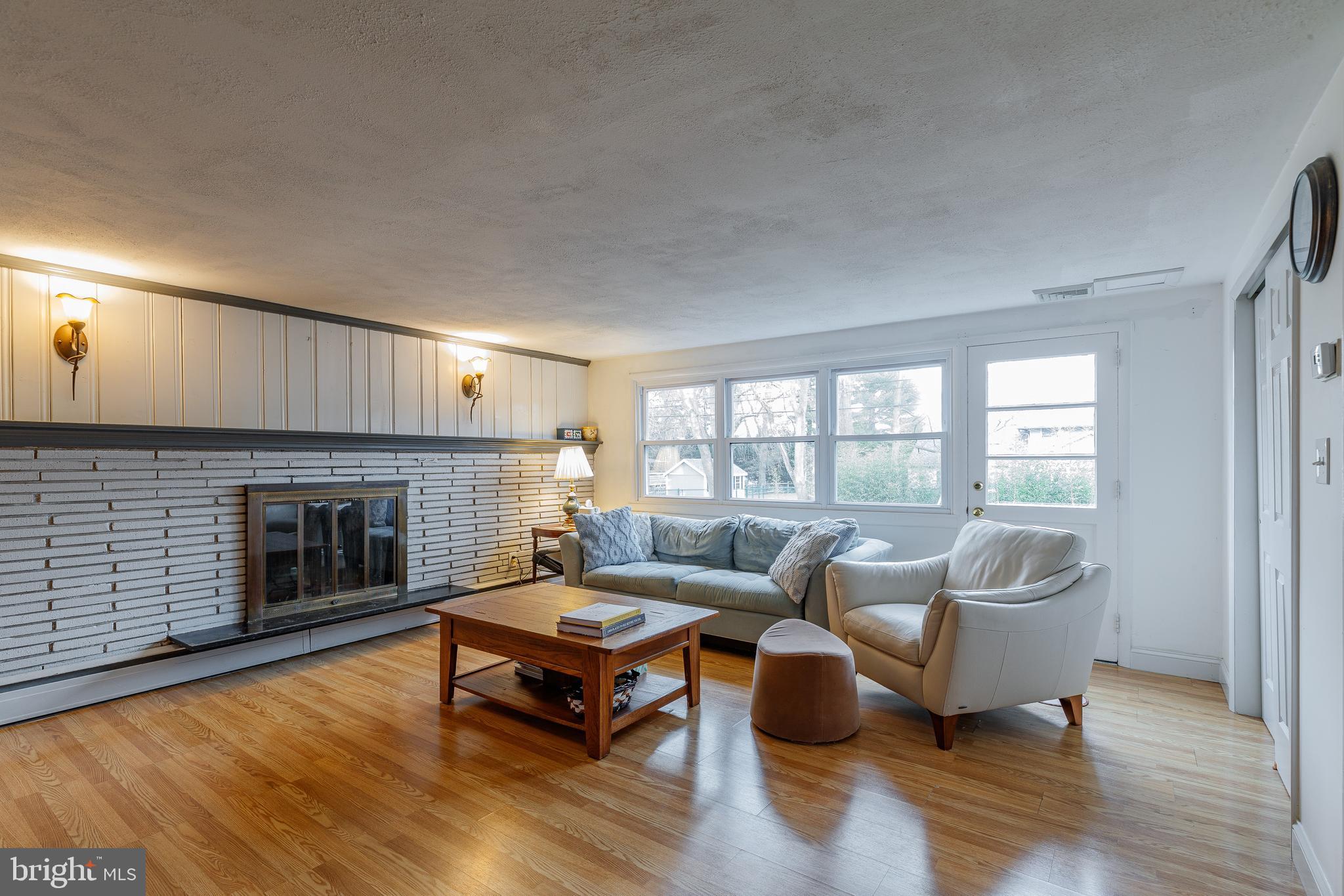 313 Baker Road Ambler, PA 19002 - Photo 6 of 21 Gallery Image 6