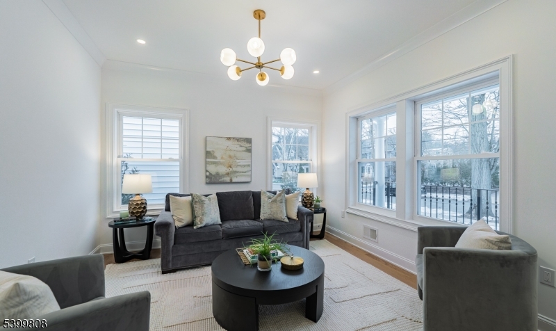 4 Berkeley Road Maplewood, NJ 07040 - Photo 5 of 46