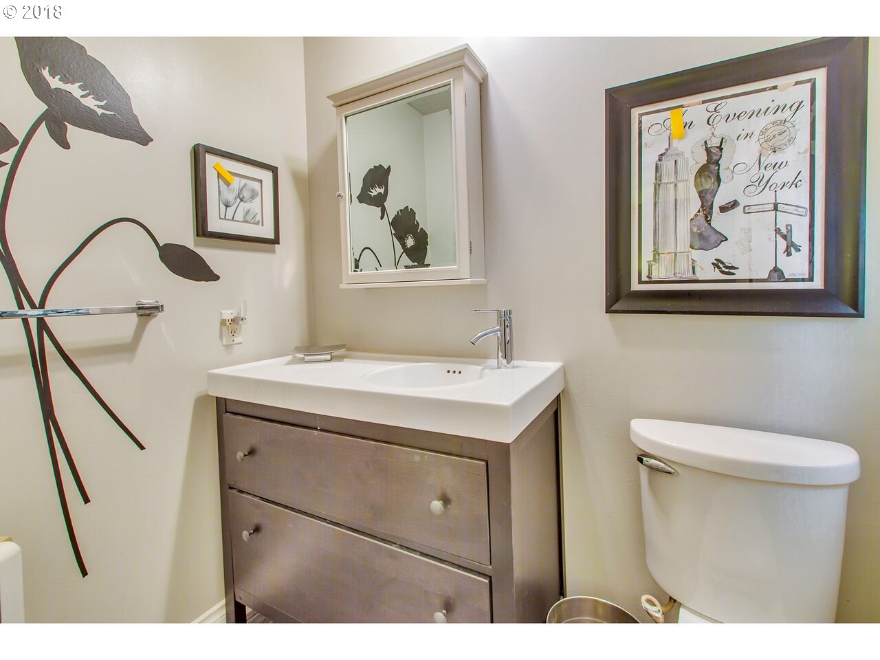 4590 Southwest 202nd Avenue Aloha, OR 97078 - Photo 13 of 27 Gallery Image 13