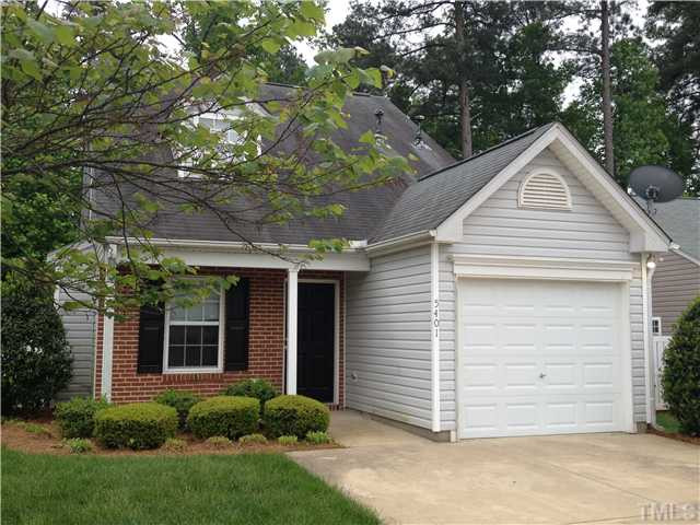 5401 Golden Moss Trail Raleigh, NC 27613 - Photo 1 of 12 Exterior Front