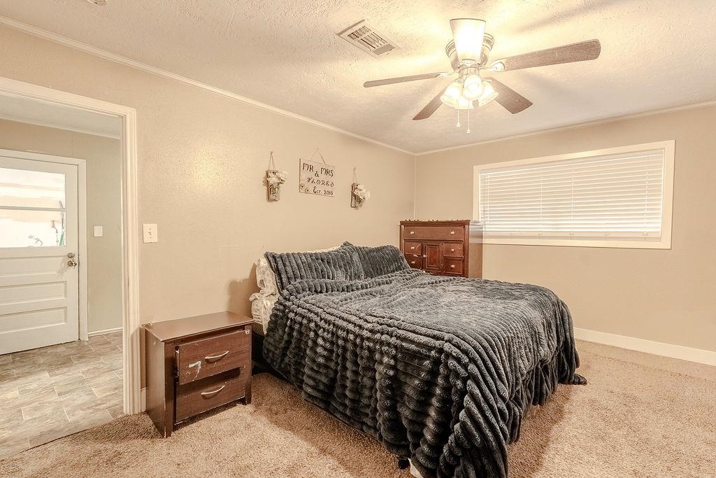 4565 Beaumont Drive Beaumont, TX 77708 - Photo 7 of 12