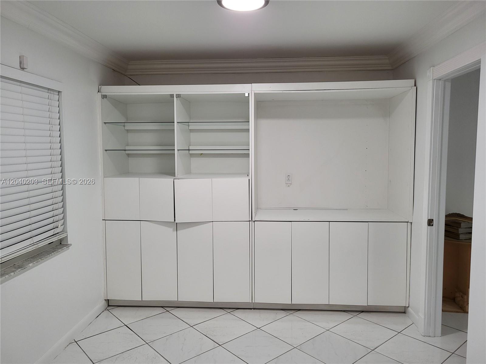 5200 Southwest 89th Place Miami, FL 33165 - Photo 21 of 25