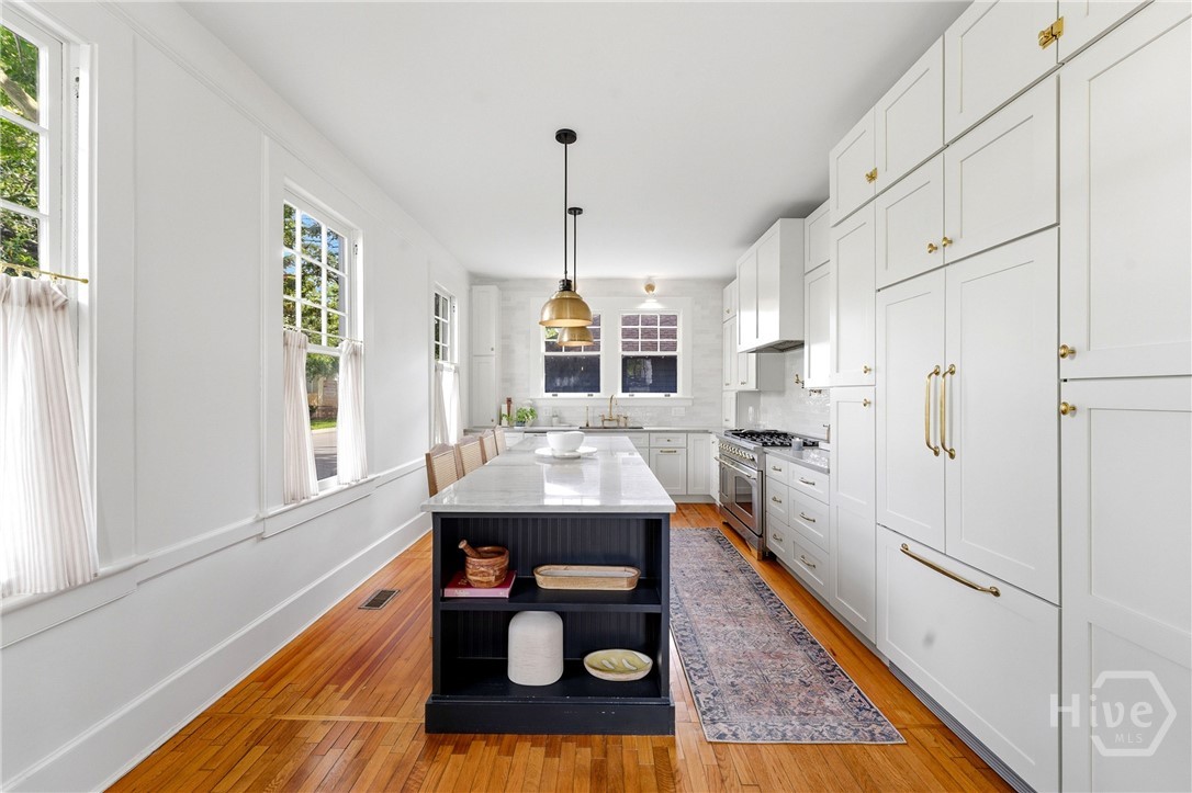 602 East 41st Street Savannah, GA 31401 - Photo 2 of 4