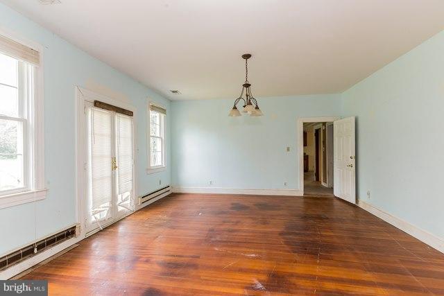 5865 Solomons Island Road Tracys Landing, MD 20779 - Photo 8 of 29 a view of a livingroom with a window
