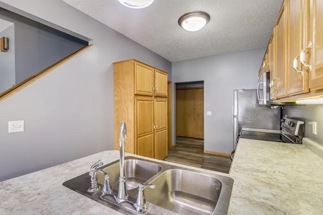 $294,900 | 8657 Tessman Circle North, Brooklyn Park, MN 55445