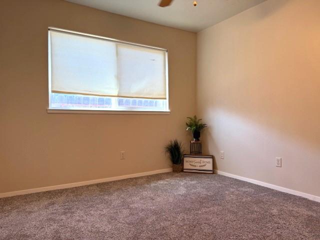 495 Valdapena Way Escalon, CA 95320 - Photo 25 of 38 a room with a window