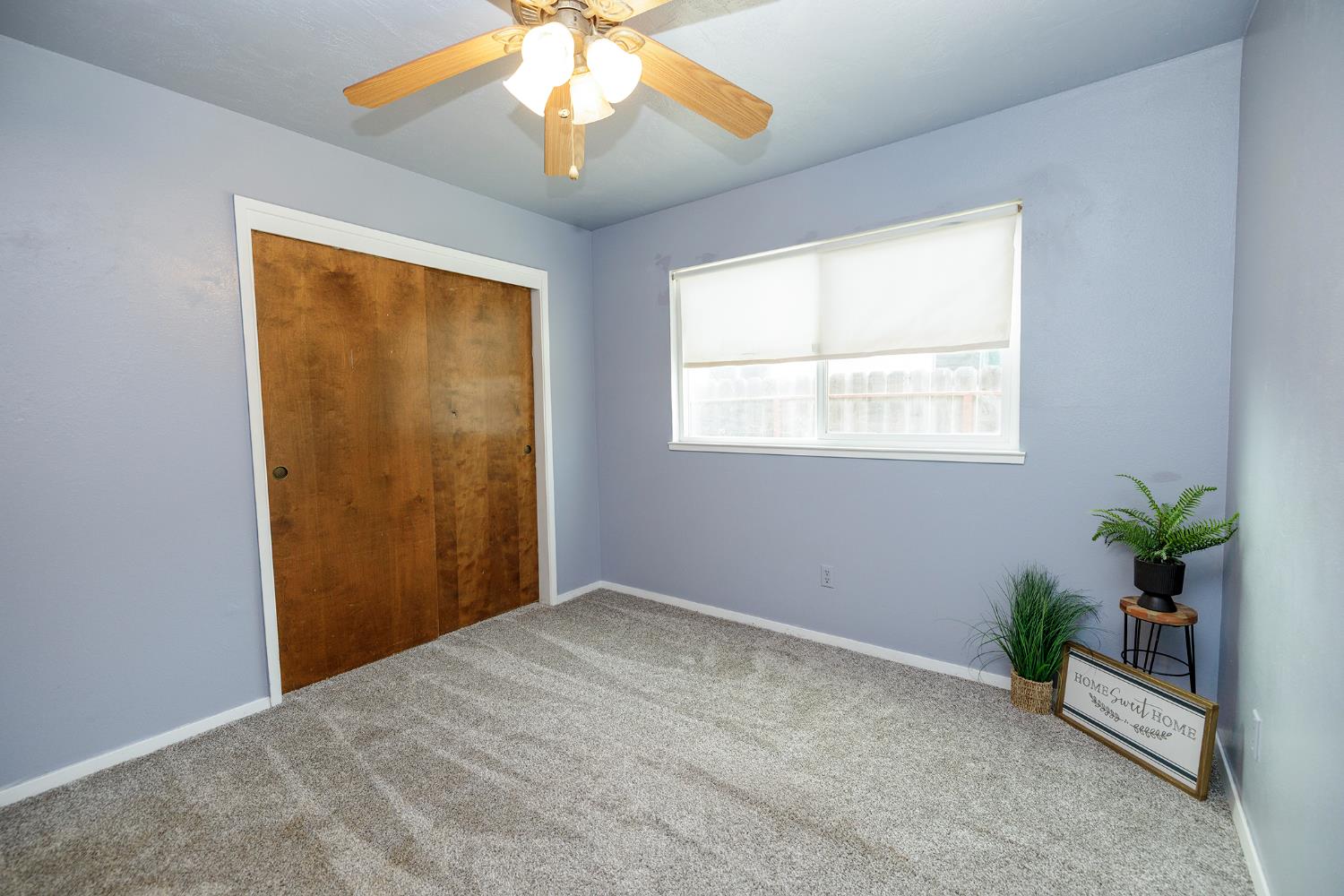 495 Valdapena Way Escalon, CA 95320 - Photo 31 of 43 a view of an empty room with a window