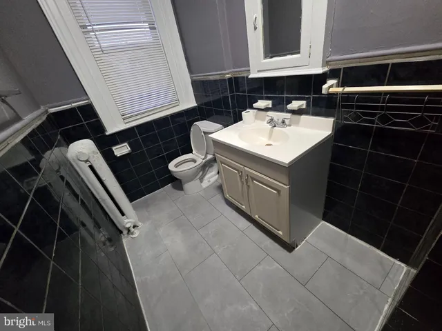 $1,700 | 5044 North Sydenham Street, Philadelphia, PA 19141