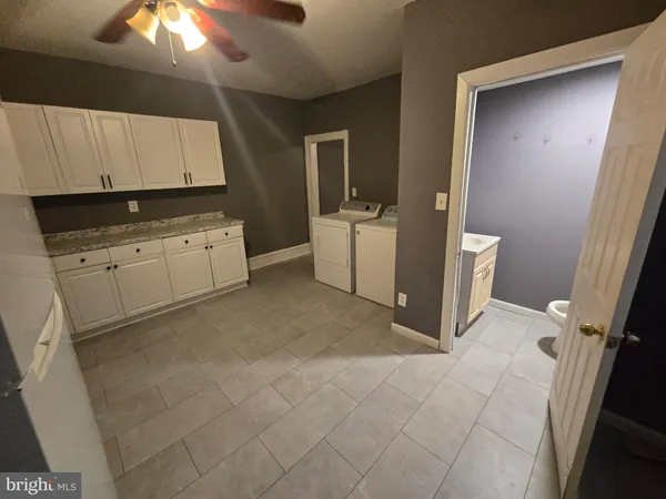 $1,600 | 5044 North Sydenham Street, Philadelphia, PA 19141