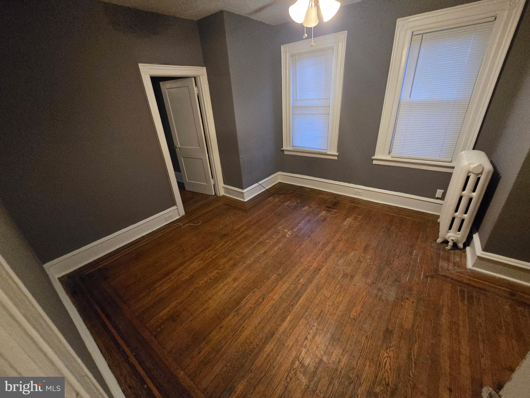 5044 North Sydenham Street Philadelphia, PA 19141 - Photo 9 of 18