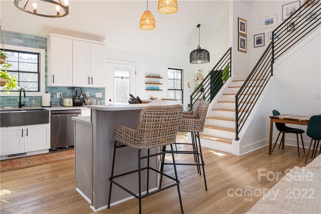 17 Ridge Street Asheville, NC 28801 - Photo 34 of 43 Gallery Image 34