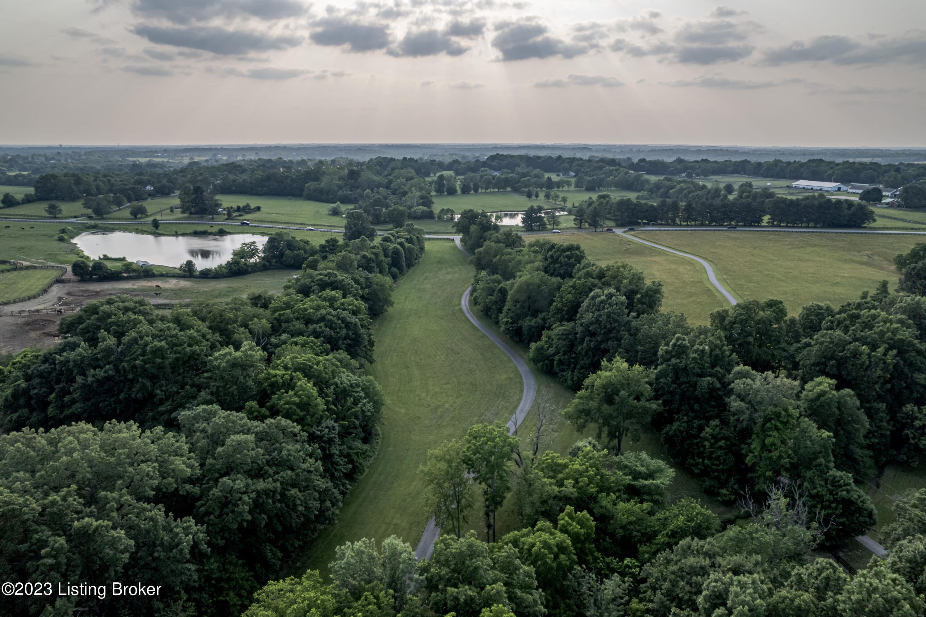1301 Todds Point Road Simpsonville, KY 40067 - Photo 124 of 147 DJI_0687
