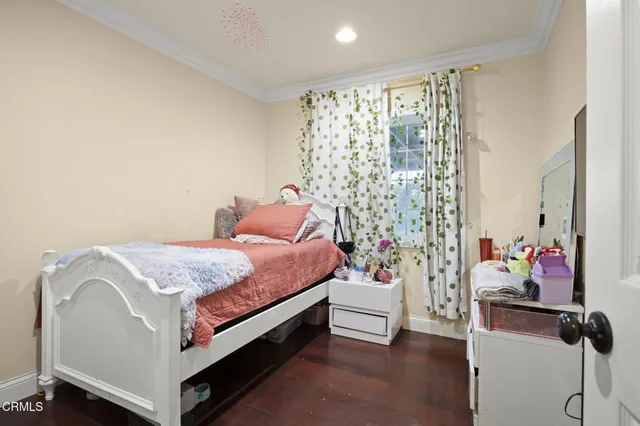 $735,000 | 904 West Beverly Drive, Oxnard, CA 93030