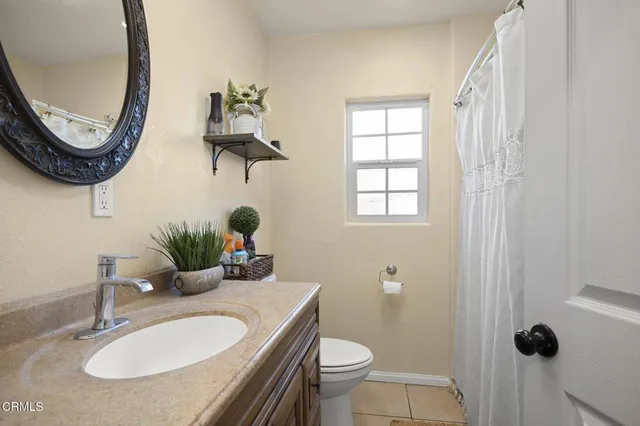 $735,000 | 904 West Beverly Drive, Oxnard, CA 93030