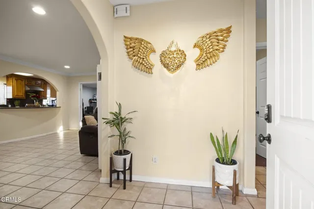 $735,000 | 904 West Beverly Drive, Oxnard, CA 93030