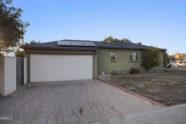 $735,000 | 904 West Beverly Drive, Oxnard, CA 93030