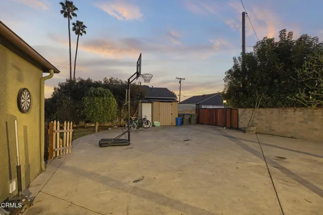 $735,000 | 904 West Beverly Drive, Oxnard, CA 93030