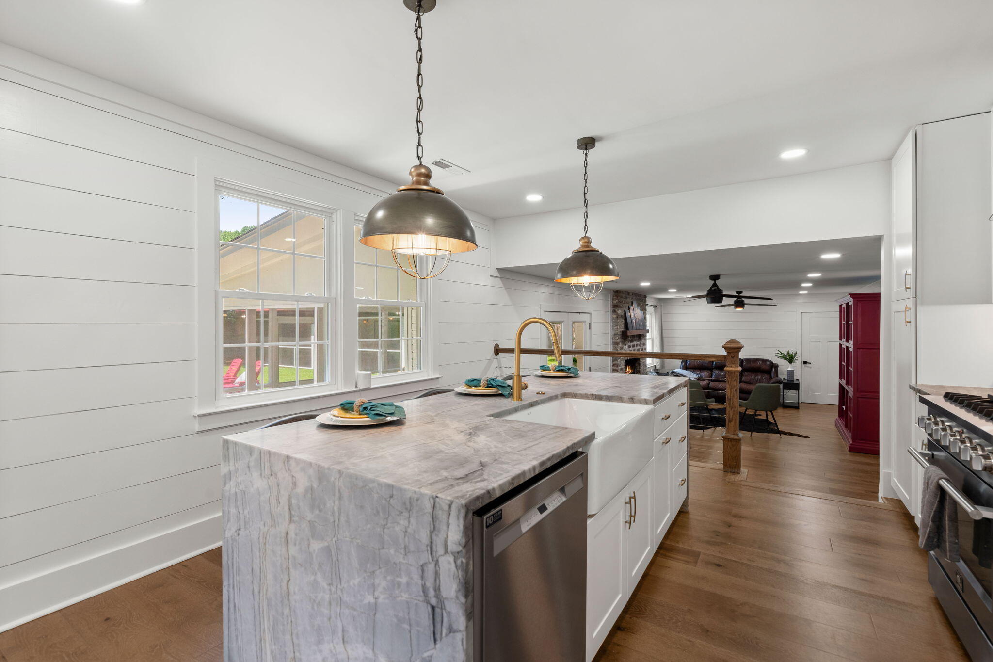 113 Reynolds Road Summerville, SC 29483 - Photo 25 of 70 24