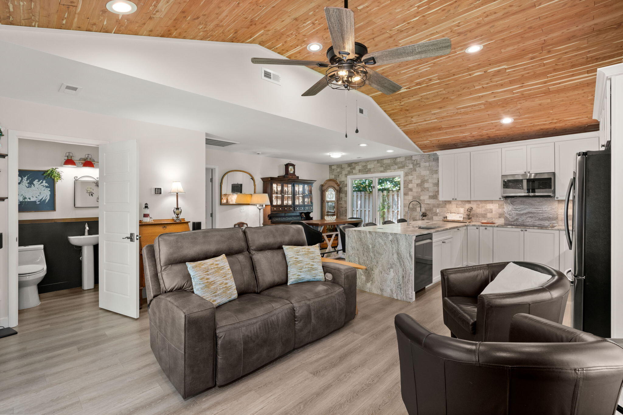 113 Reynolds Road Summerville, SC 29483 - Photo 57 of 70 57