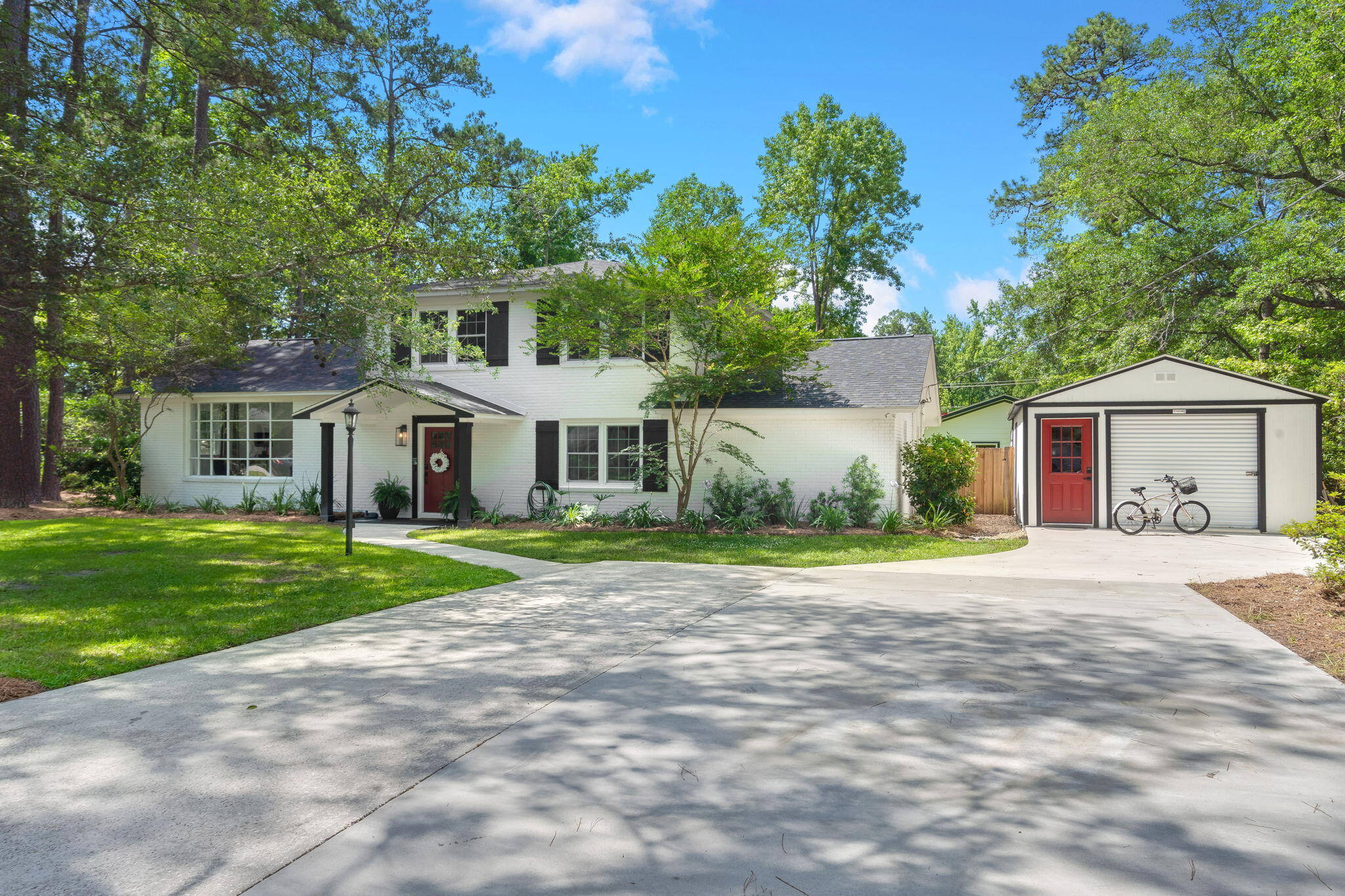 113 Reynolds Road Summerville, SC 29483 - Photo 7 of 70 2