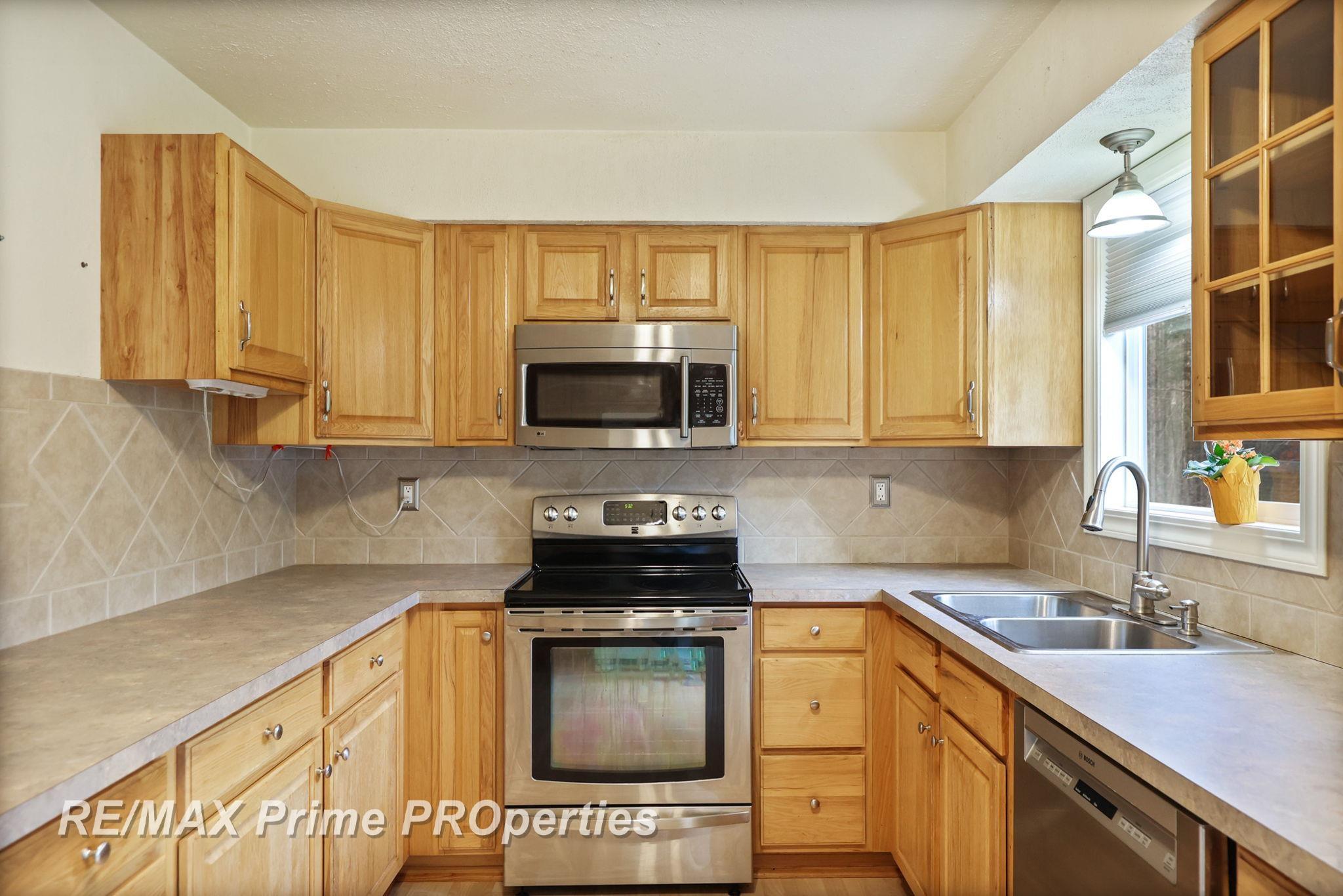 9060 North Belsay Road Millington, MI 48746 - Photo 13 of 74 50170333-e464eb87-3337-4e88-b53a-005894317f13.JPG