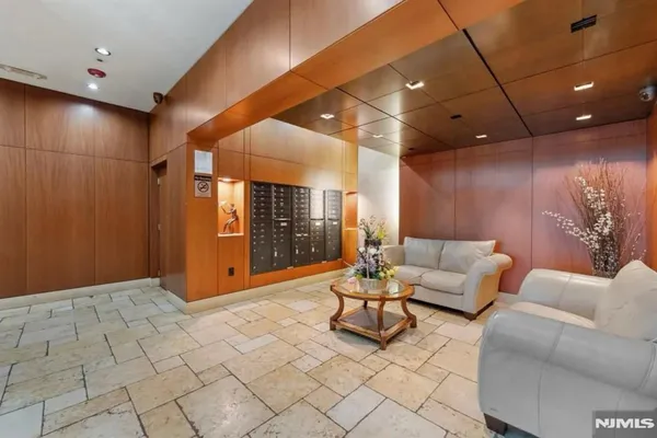 $2,795 | 5711 Jefferson Street, Unit 209, West New York, NJ 07093