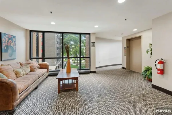 $2,795 | 5711 Jefferson Street, Unit 209, West New York, NJ 07093