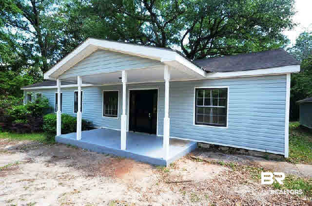 4611 Oak Ridge Road Mobile, AL 36609 - Photo 2 of 17